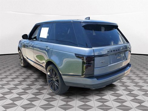Used 2020 Land Rover Range Rover HSE image 4