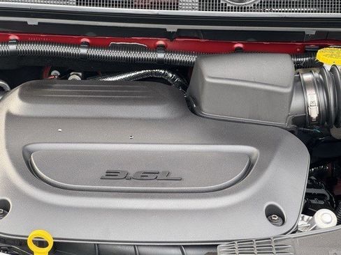 New 2026 Chrysler Pacifica Select image 43