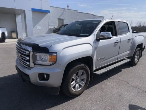 Used 2018 GMC Canyon SLE image 2