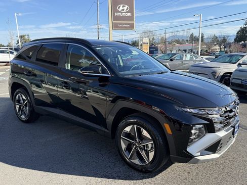 Certified 2025 Hyundai Tucson SEL image 7