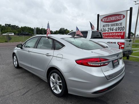 Used 2018 Ford Fusion S FWD image 9