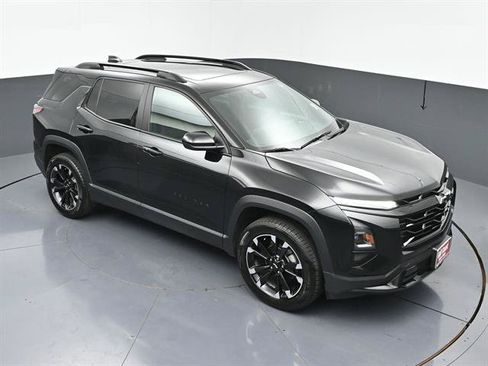 Used 2025 Chevrolet Equinox RS FWD image 37