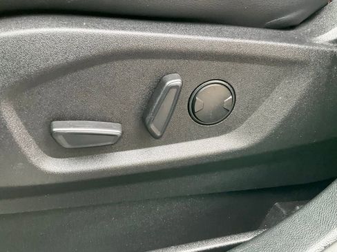 Used 2024 Ford Edge ST-Line image 12