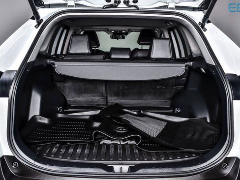 Used 2024 Toyota RAV4 XLE Premium image 14