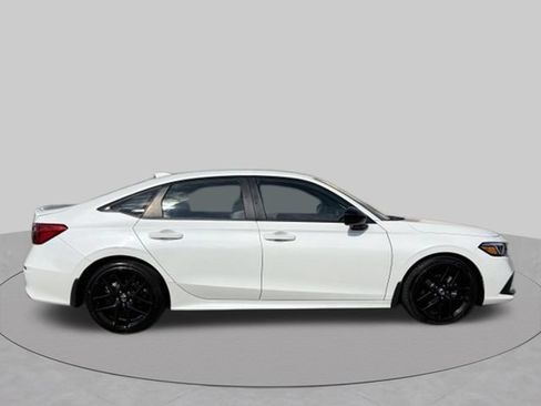 Used 2024 Honda Civic Sport image 7