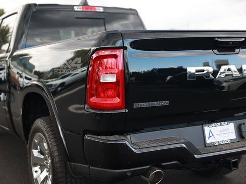New 2026 RAM 1500 4x4 Crew Cab image 10
