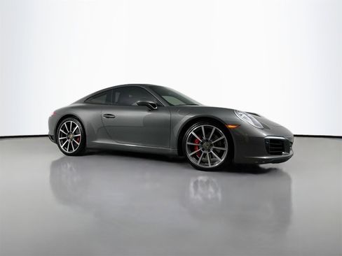 Certified 2019 Porsche 911 Carrera S image 9