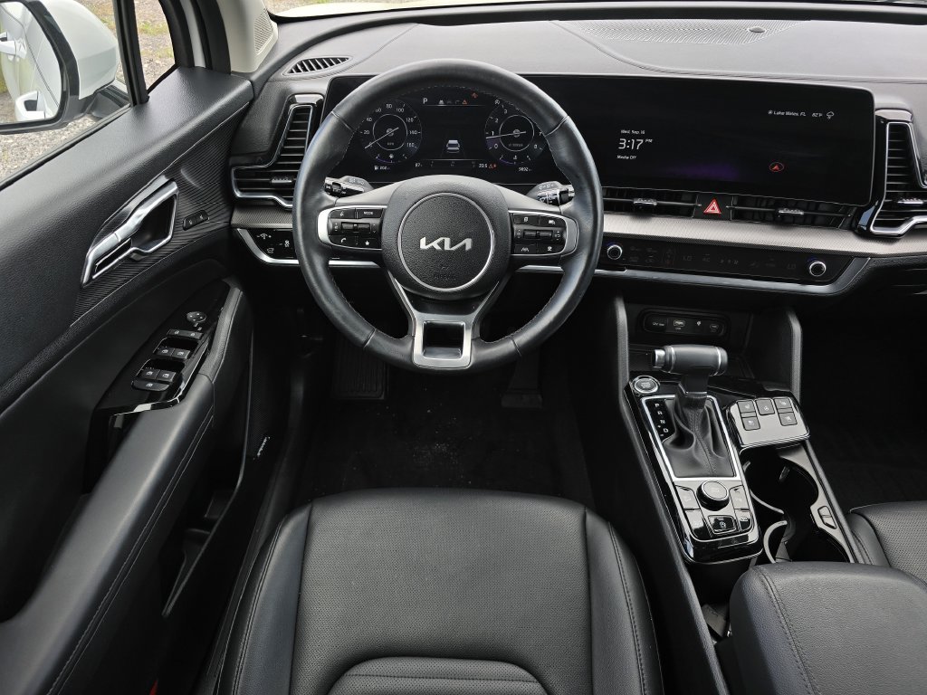 Used 2025 Kia Sportage SX FWD image 21