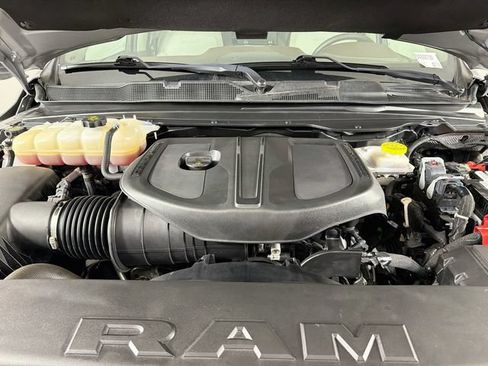 Used 2025 RAM 1500 Laramie AWD/4WD image 35