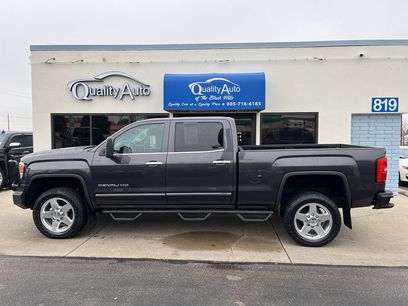 Used 2015 GMC Sierra 2500 Denali w/ Duramax Plus Package
