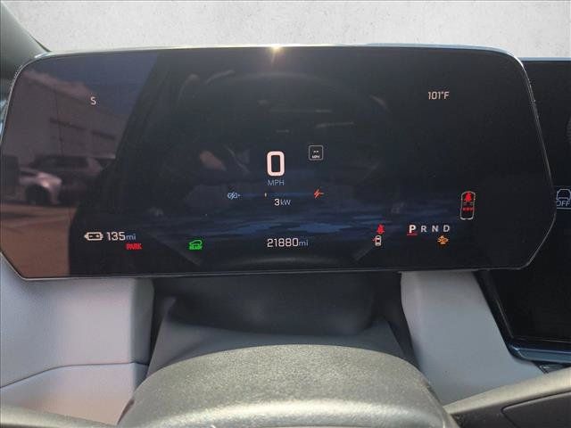Used 2025 Chevrolet Equinox EV LT w/ Convenience Package FWD image 12