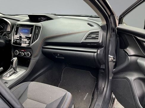 Used 2021 Subaru Crosstrek 2.0i Premium w/ Moonroof Package AWD/4WD image 22