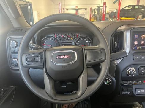Used 2026 GMC Sierra 1500 Pro w/ Pro Value Package AWD/4WD image 19