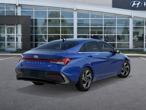 New 2026 Hyundai Elantra Limited image 4