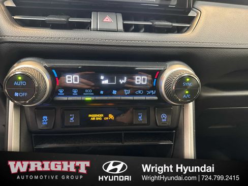 Used 2021 Toyota RAV4 XLE w/ Convenience Package AWD/4WD image 28