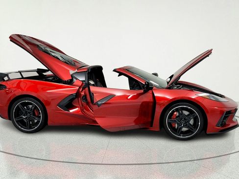 Used 2021 Chevrolet Corvette Stingray Preferred Cpe w/ Z51 Performance Package RWD image 13
