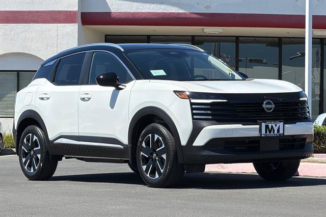 New 2026 Nissan Kicks SV w/ SV Premium Package AWD/4WD image 2