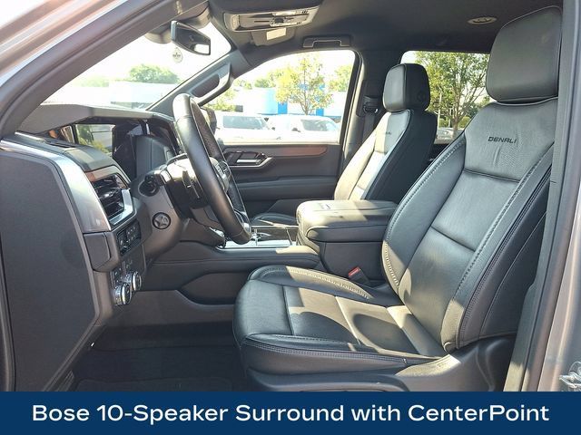 Used 2025 GMC Yukon Denali AWD/4WD image 2