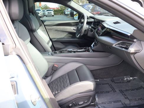 Used 2023 Audi e-tron GT Premium Plus w/ Performance Package AWD/4WD image 31
