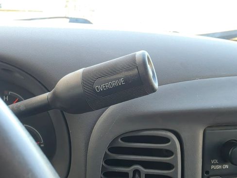 Used 2002 Ford F150 Lariat image 23