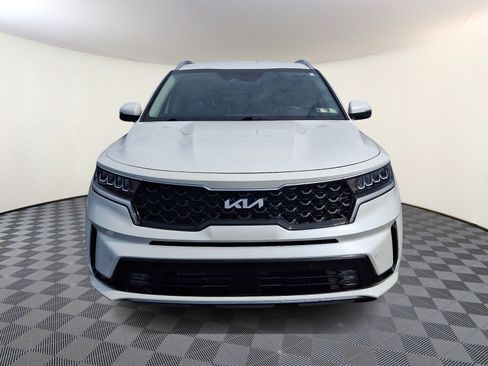 Used 2023 Kia Sorento EX AWD/4WD image 2