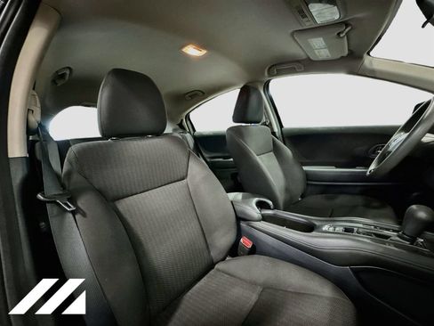 Used 2016 Honda HR-V LX image 25