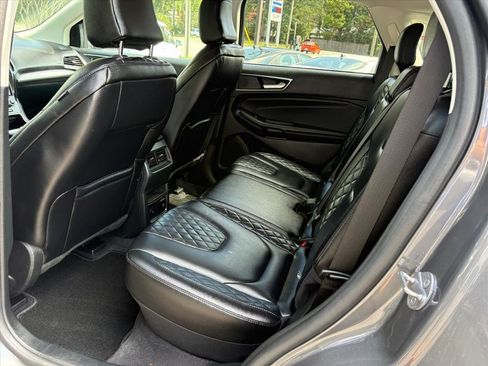 Used 2024 Ford Edge Titanium AWD/4WD image 19