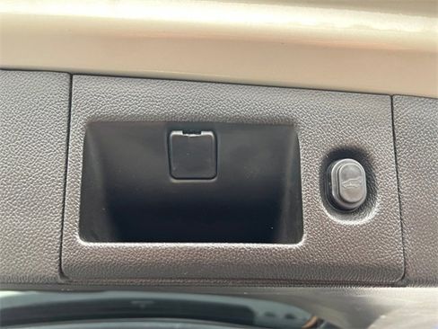 Used 2015 GMC Yukon SLT w/ Open Road Package image 20