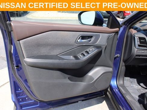 Certified 2023 Nissan Rogue SV image 19