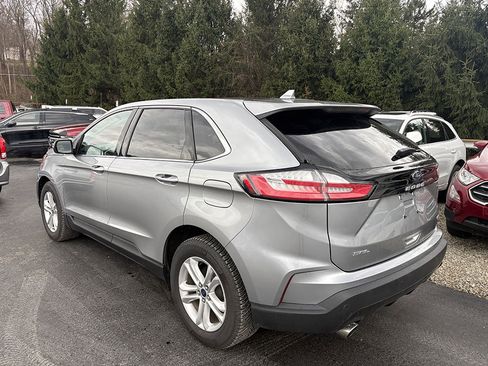 Used 2020 Ford Edge SEL w/ Convenience Package image 2