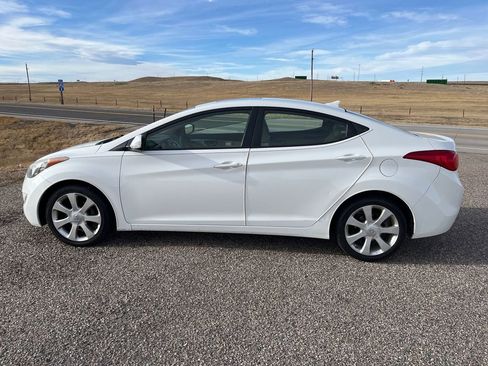 Used 2012 Hyundai Elantra Limited image 8