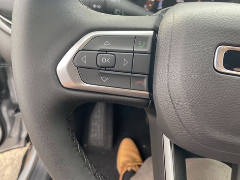 New 2026 Jeep Compass Latitude AWD/4WD image 11