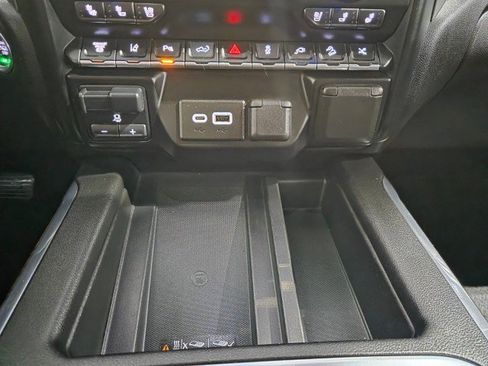 Used 2022 GMC Sierra 2500 Denali image 56