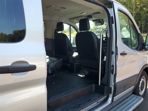 Used 2020 Ford Transit 150 XL image 22
