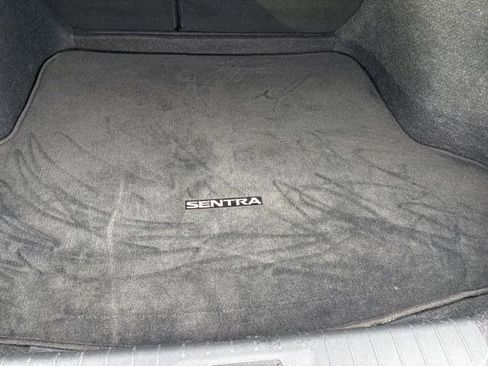 Used 2022 Nissan Sentra SV image 32