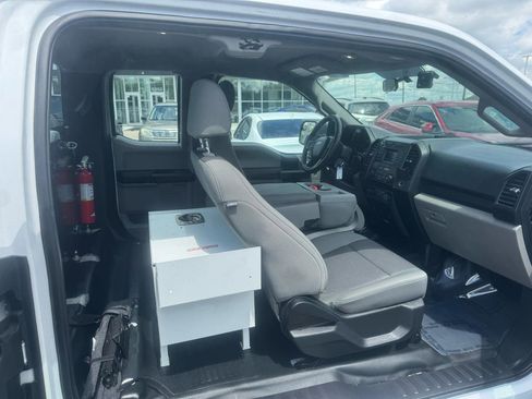 Used 2017 Ford F150 XL w/ Equipment Group 101A Mid RWD image 27