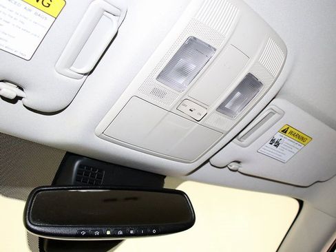 Used 2022 MAZDA CX-9 Touring image 24