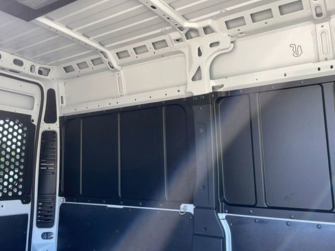 Used 2020 RAM ProMaster 1500 w/ Interior Convenience Group FWD image 40