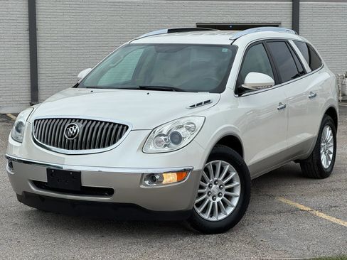 Used 2012 Buick Enclave Leather FWD image 2