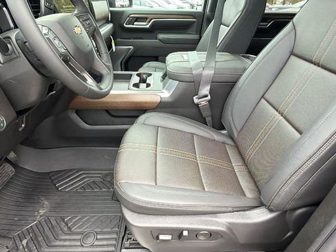 New 2026 Chevrolet Silverado 2500 High Country w/ High Country Premium Package AWD/4WD image 13