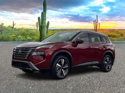 Certified 2025 Nissan Rogue SL image 2