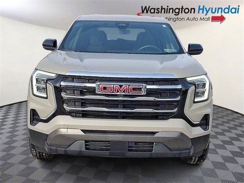 Used 2026 GMC Terrain Elevation w/ LPO, Floor Liner Package image 2