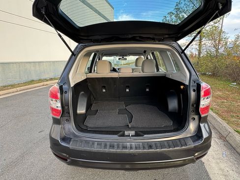 Used 2016 Subaru Forester 2.5i w/ Alloy Wheel Package image 15