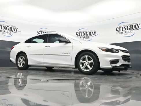 Used 2017 Chevrolet Malibu LS FWD image 26