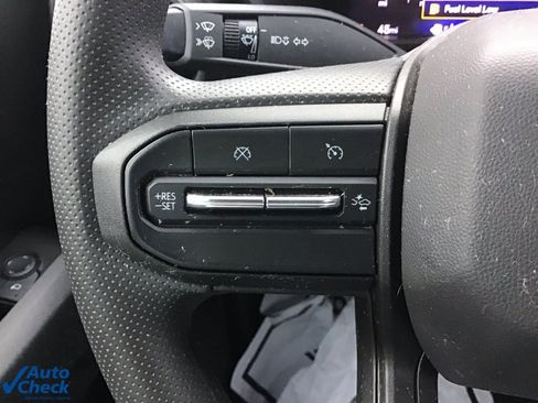 Used 2024 Chevrolet Colorado W/T w/ WT Convenience Package image 27