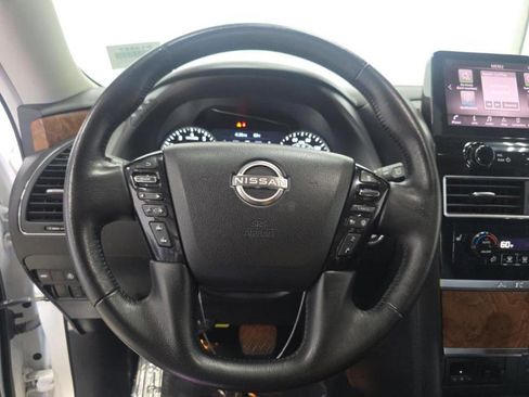 Used 2024 Nissan Armada SL w/ Captain's Chairs Package RWD image 6