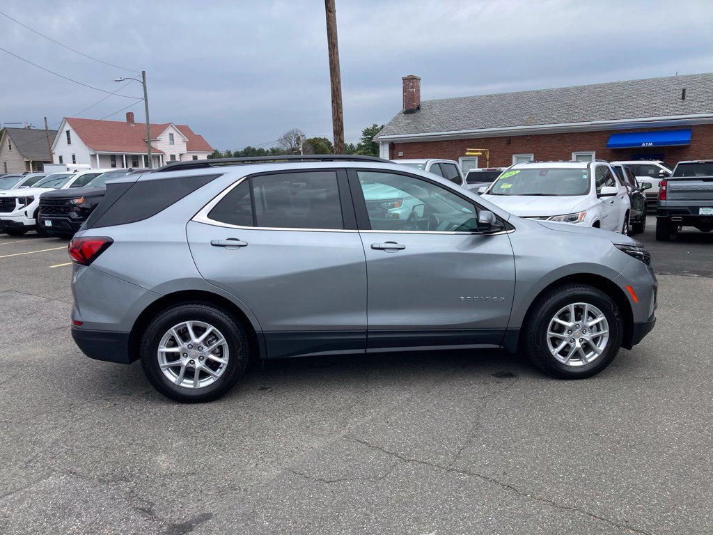 Used 2024 Chevrolet Equinox LT AWD/4WD image 34