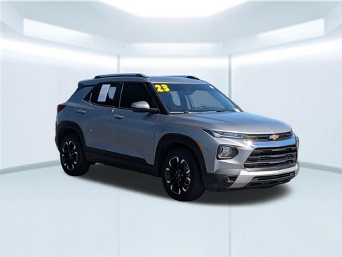 Used 2023 Chevrolet TrailBlazer LT FWD image 8