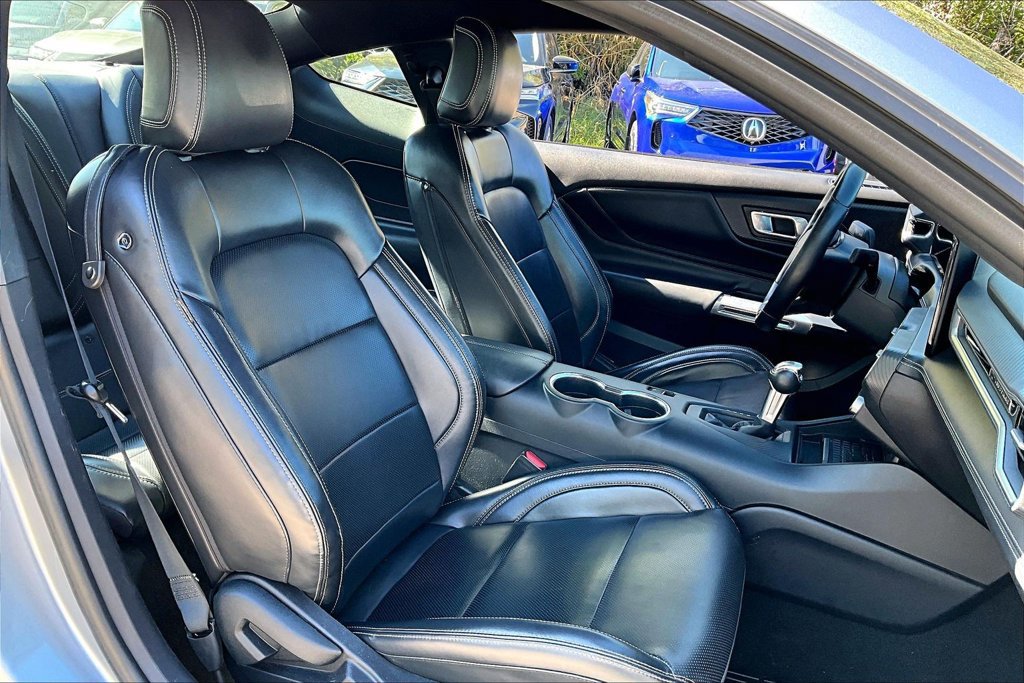 Used 2024 Ford Mustang Premium RWD image 9