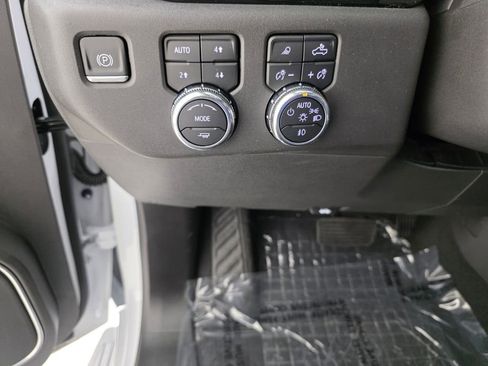 Used 2023 GMC Sierra 1500 SLT w/ SLT Premium Package image 25